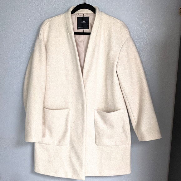 Zara Jackets & Blazers - NWOT Zara Outerwear Coat Size Small